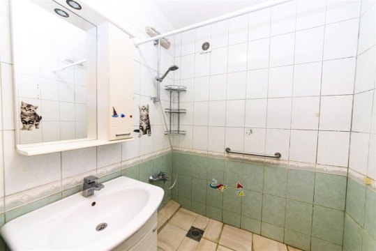 3-к квартира, 1/7 эт., 70м²