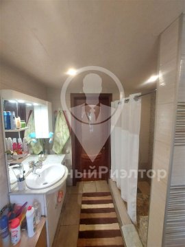 Дом 100м², участок 1,5 сот.