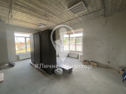 Дом 245м², участок 14 сот.